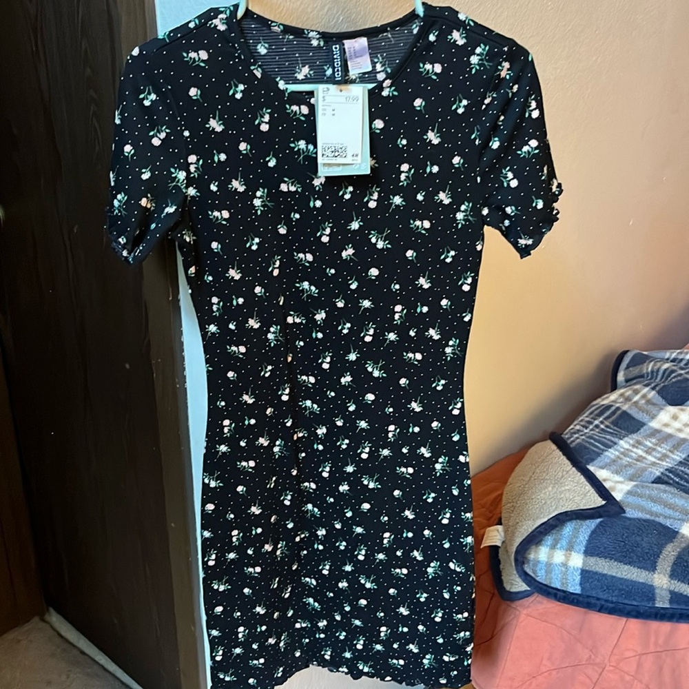 H&M Black Mini NWT